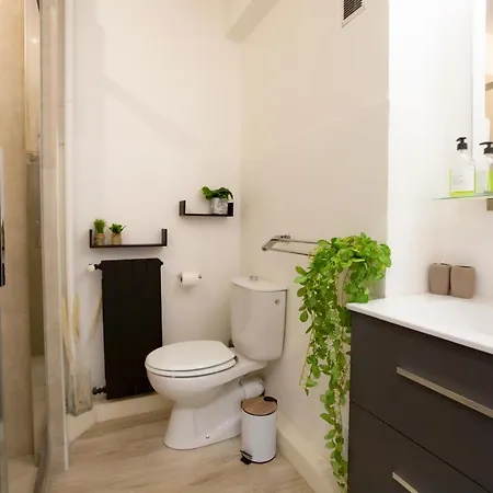 Cosy Tropez, La Petite Venise, Port-grimaud Apartment